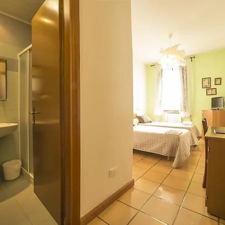 Ancajani Hotel Asís