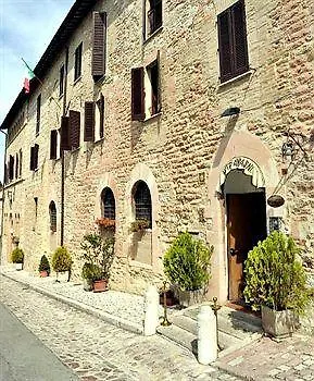 Ancajani Hotel